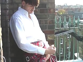 Gay In Kilt Outdoor Wanking